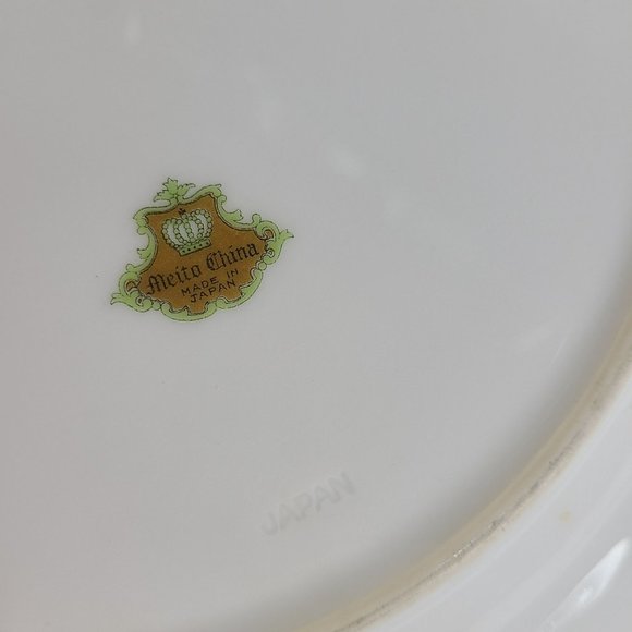 Rare Meito China Japan 10" Dinner Plate Floral Rim Center & Gold Scroll Pattern - Picture 5 of 13